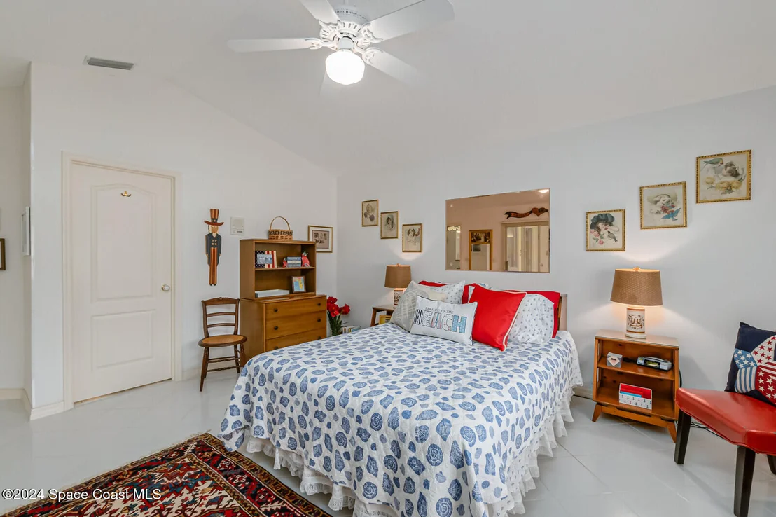 Photo of 410 Oriole Lane