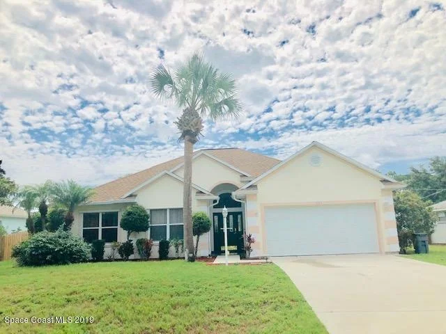 Photo of 561 Ray Street