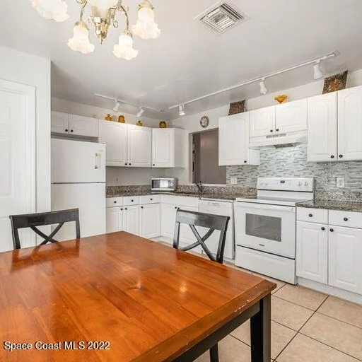 Photo of 1797 Pace Drive NW