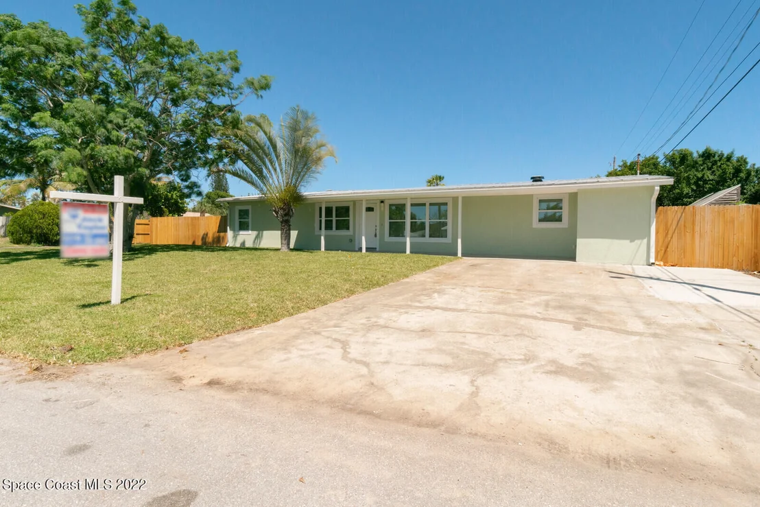 Photo of 2125 Palm Avenue