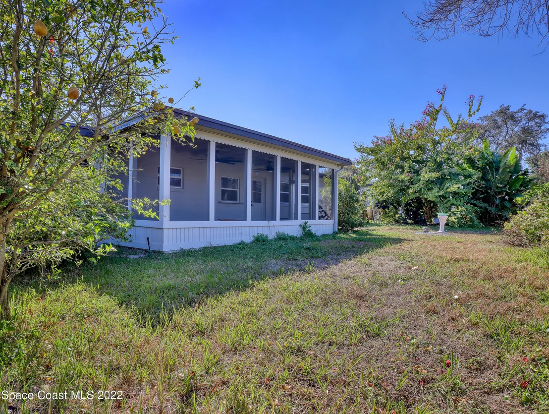 Photo of 800 Forest Road