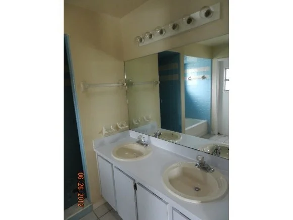 Photo of 936 Pine Baugh