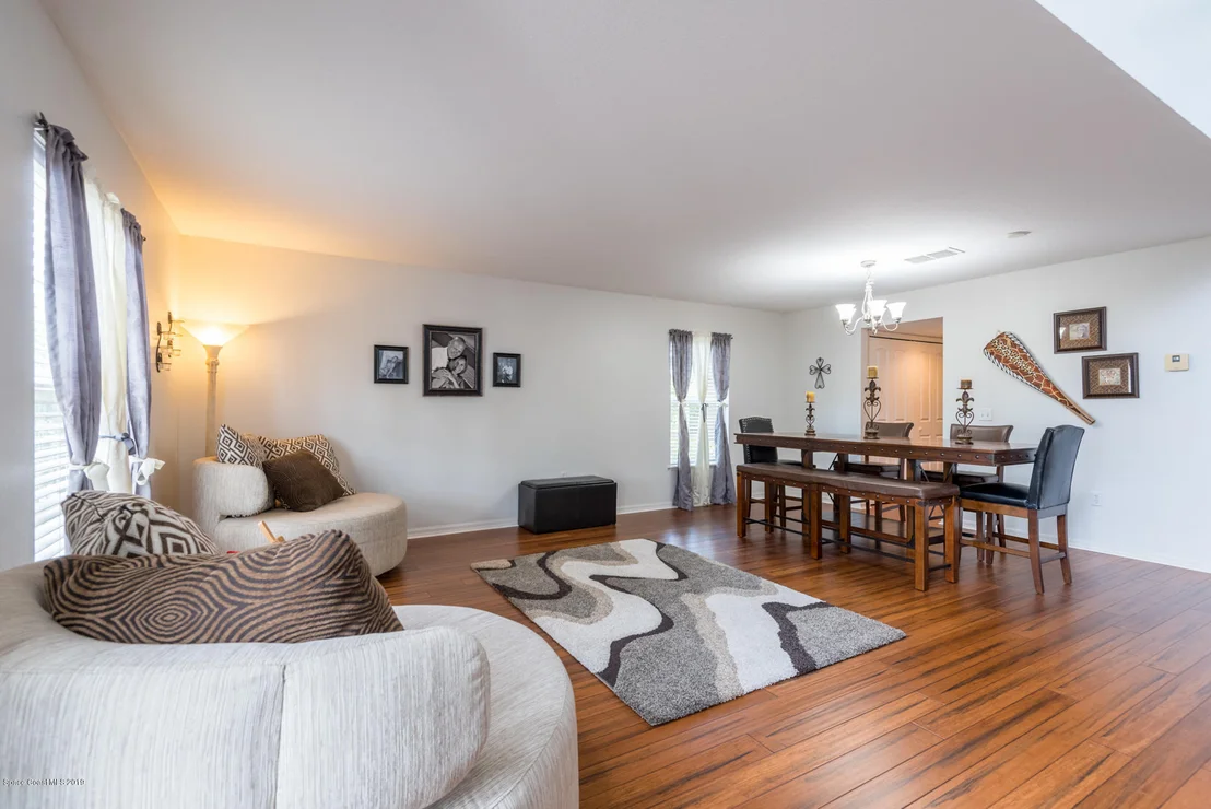 Photo of 158 Morgan Circle