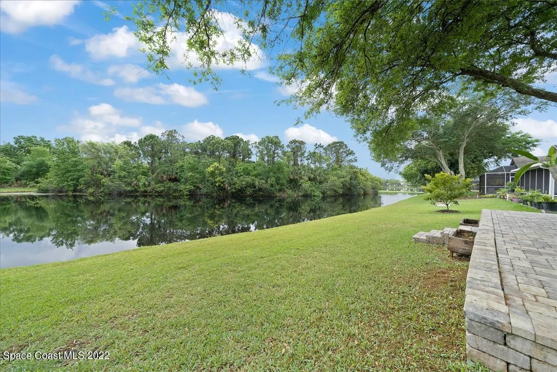 Photo of 1455 Crane Creek Boulevard