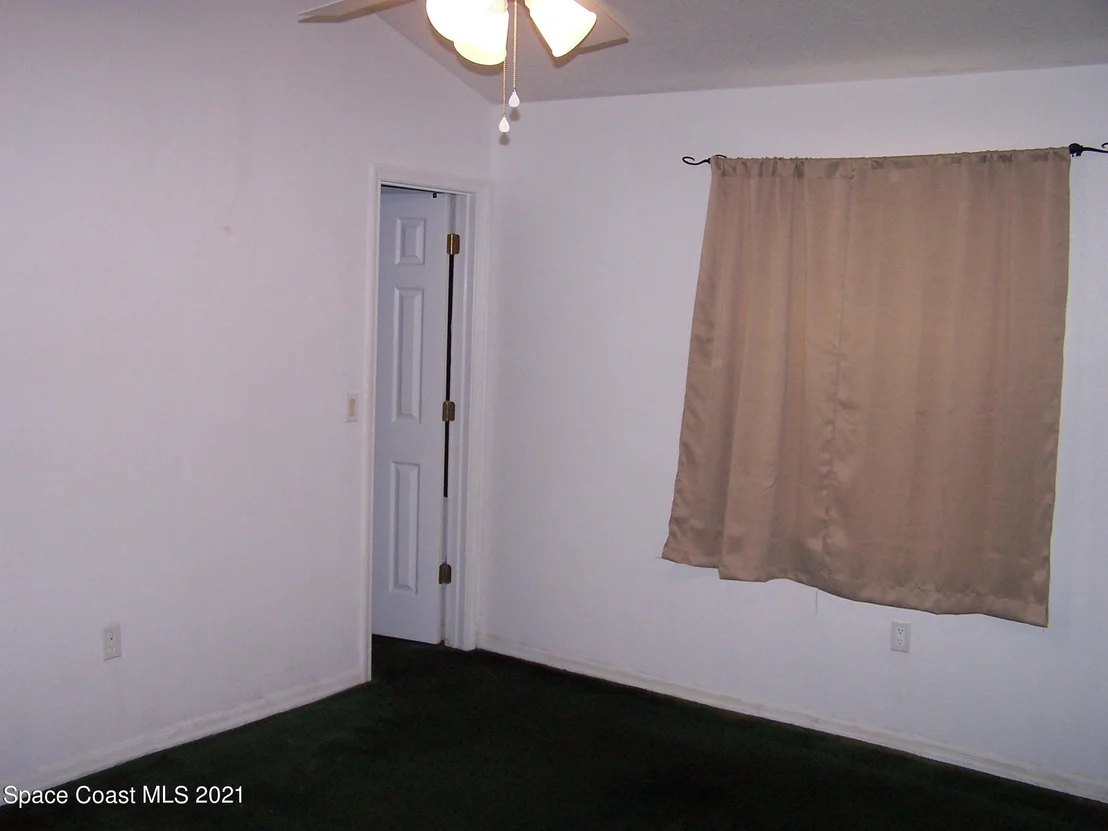 Photo of 5470 Friendly Street