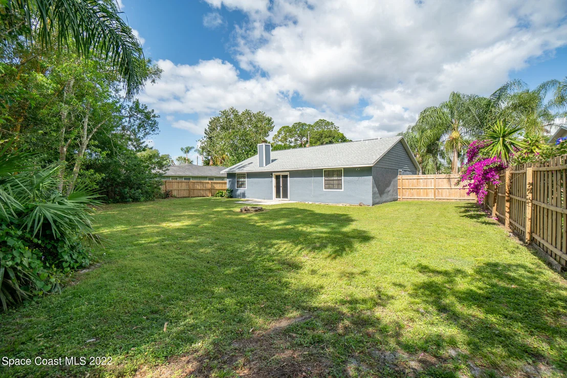 Photo of 6155 Corning Road
