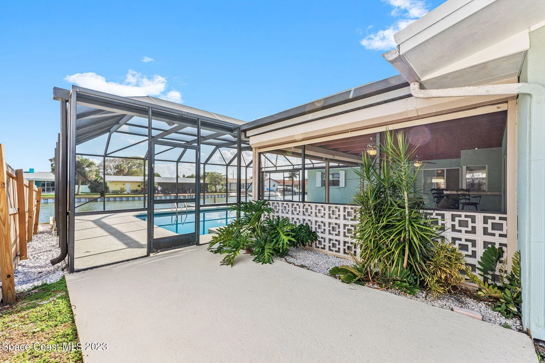 Photo of 339 Brightwaters Drive