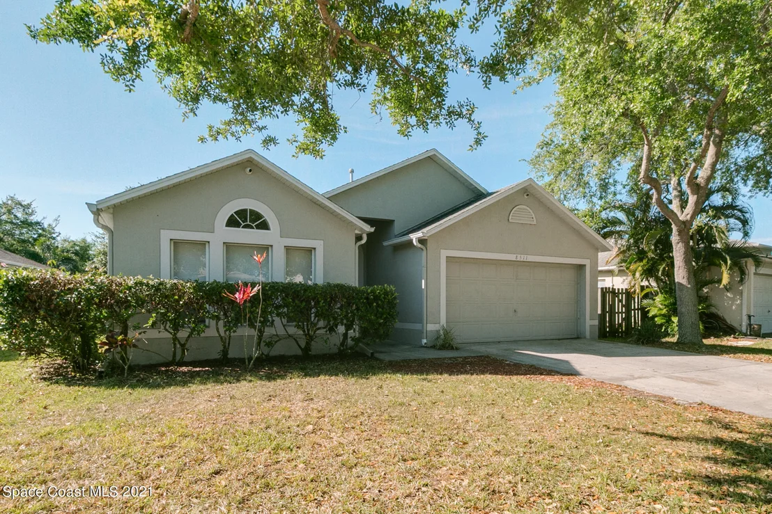 Photo of 8511 Ivanhoe Drive