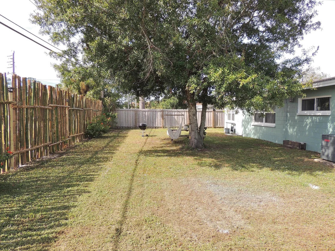 Photo of 991 Nagle Drive