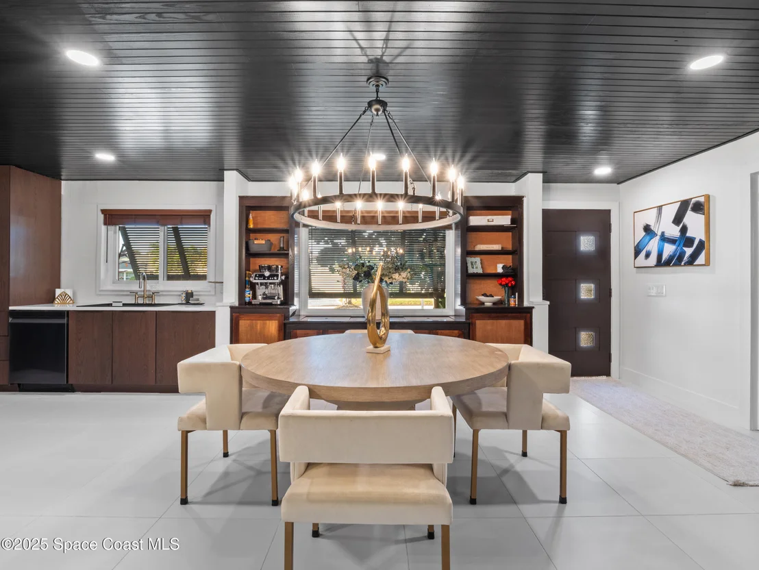 Photo of 219 Sand Pine Road