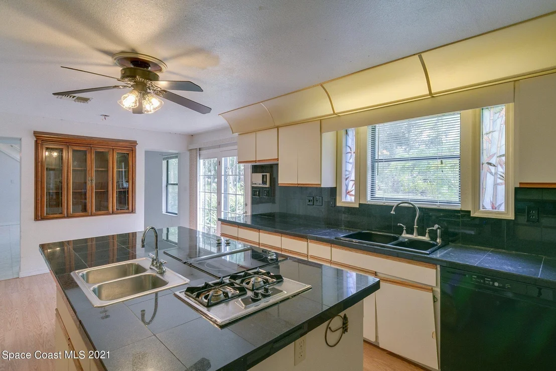 Photo of 4131 Rector Road