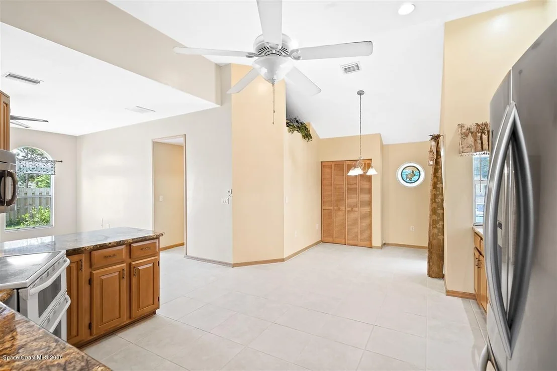Photo of 1338 Silver Lake Drive