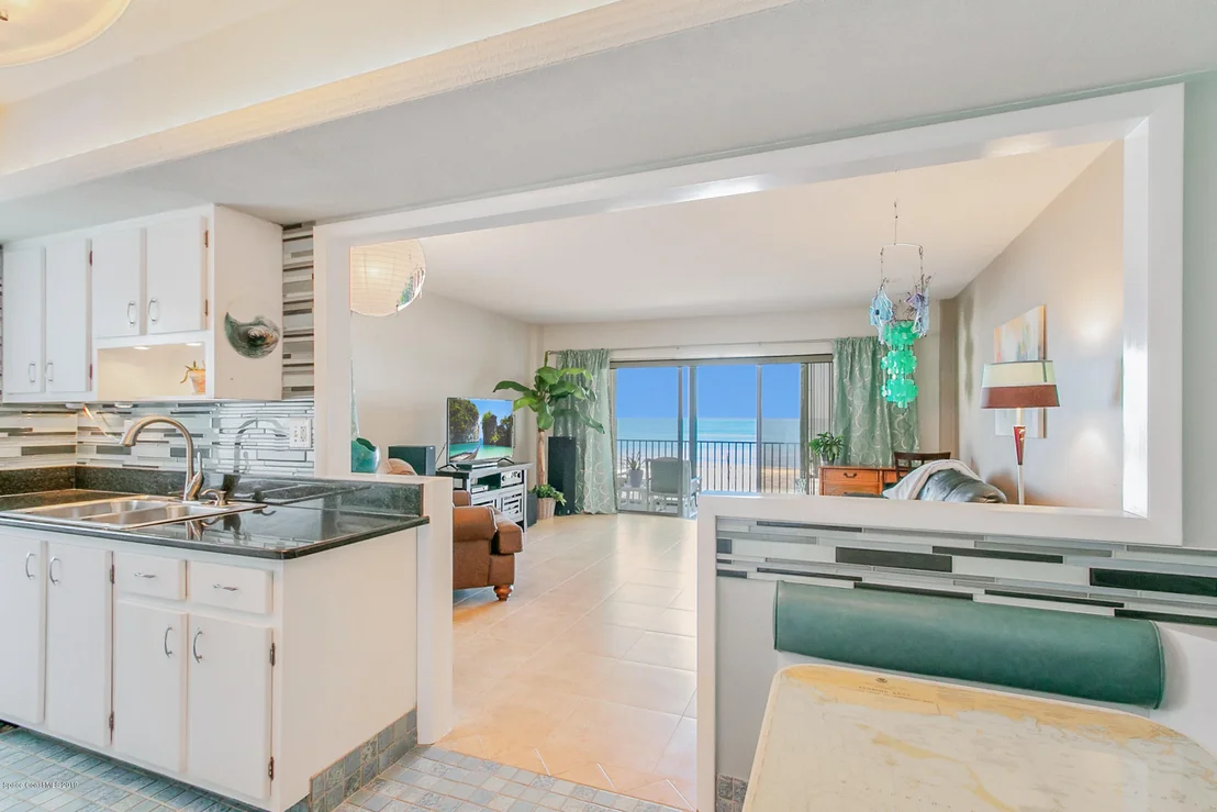 Photo of Unit 310 at 205 Highway A1a