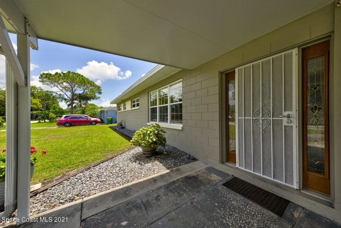 Photo of 1211 Princeton Road