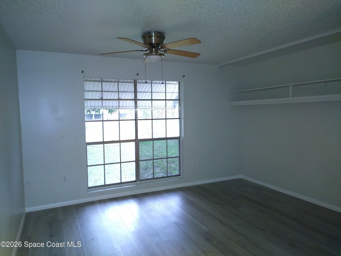 Photo of 693 John Hancock Lane