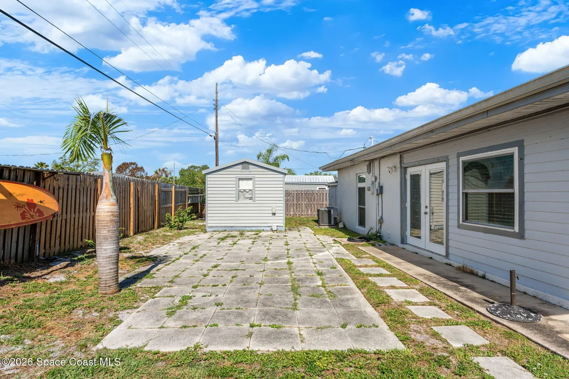 Photo of 1055 Daytona Drive NE