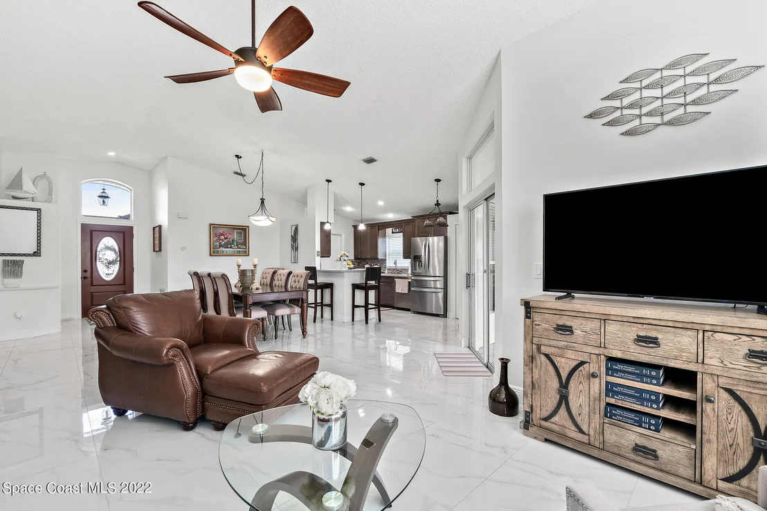 Photo of 8053 Bracken Lane