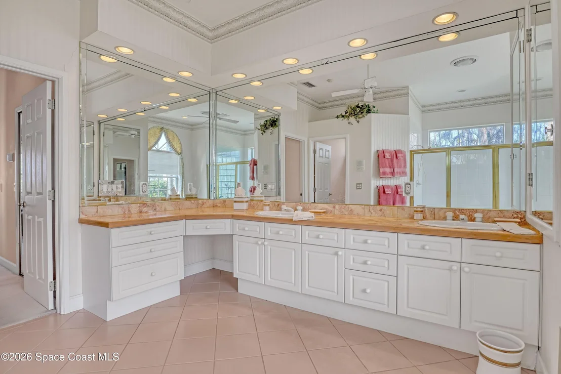 Photo of 1530 Bay Shore Drive