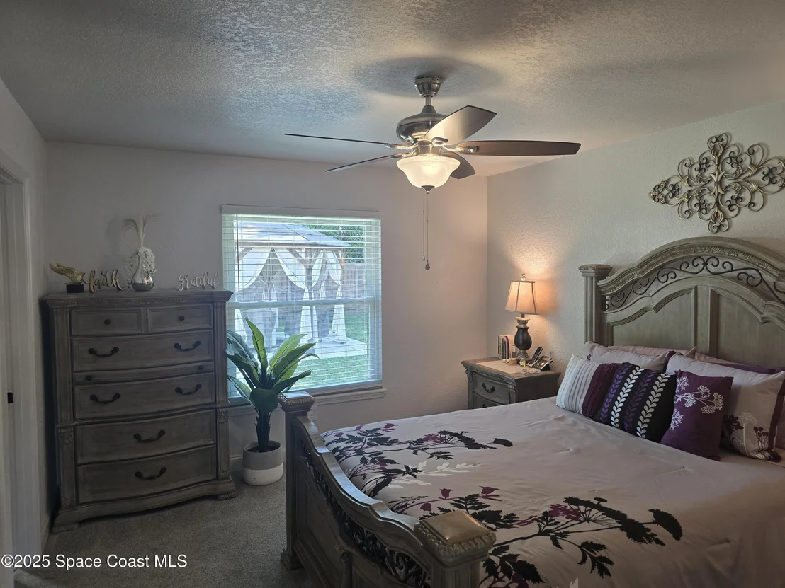 Photo of 834 Pine Shadows Avenue
