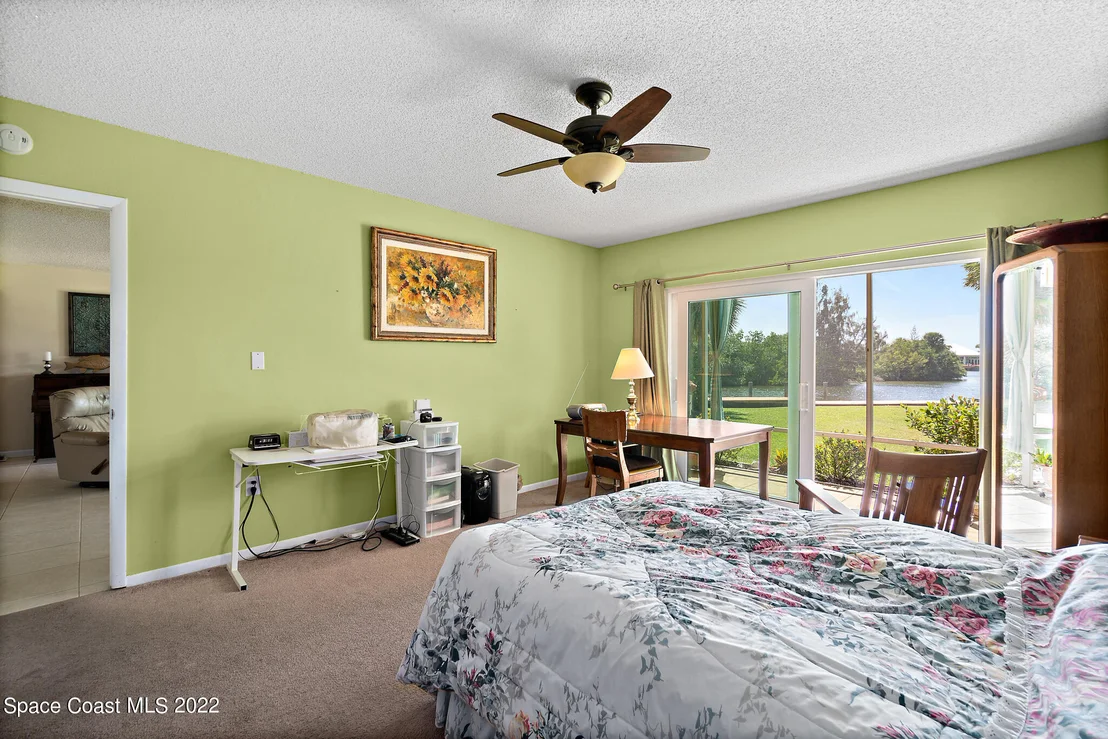 Photo of Unit 2 at 70 Cedar Avenue