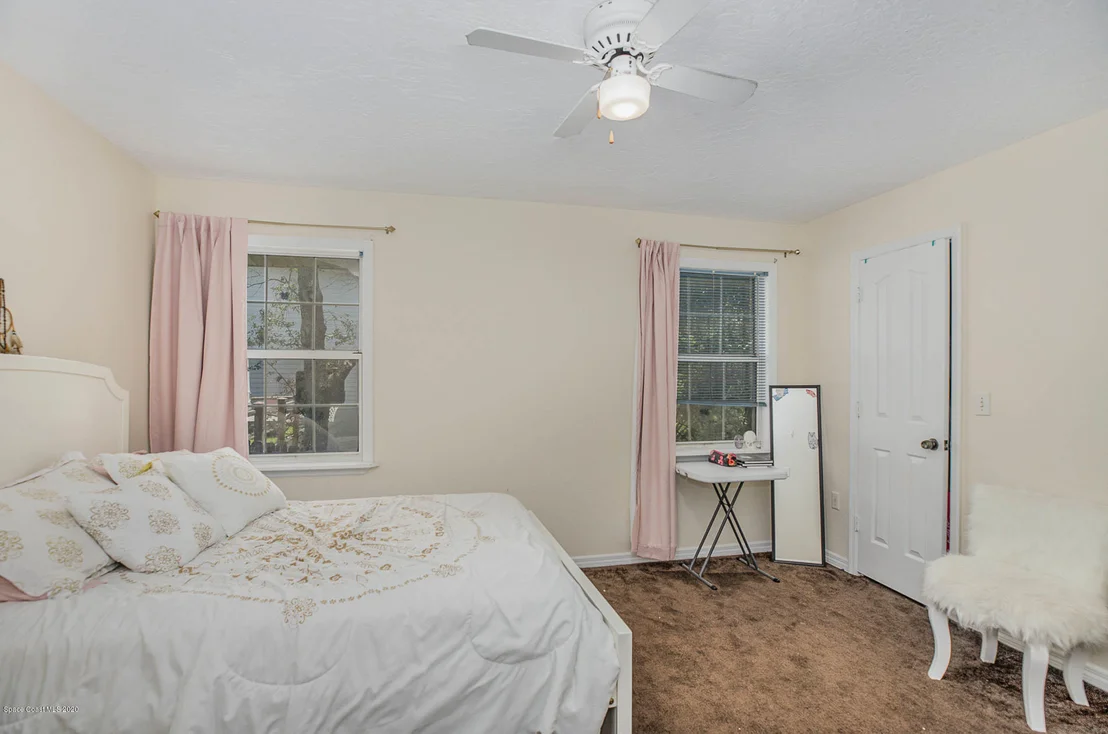 Photo of 1002 Citrus Avenue NE
