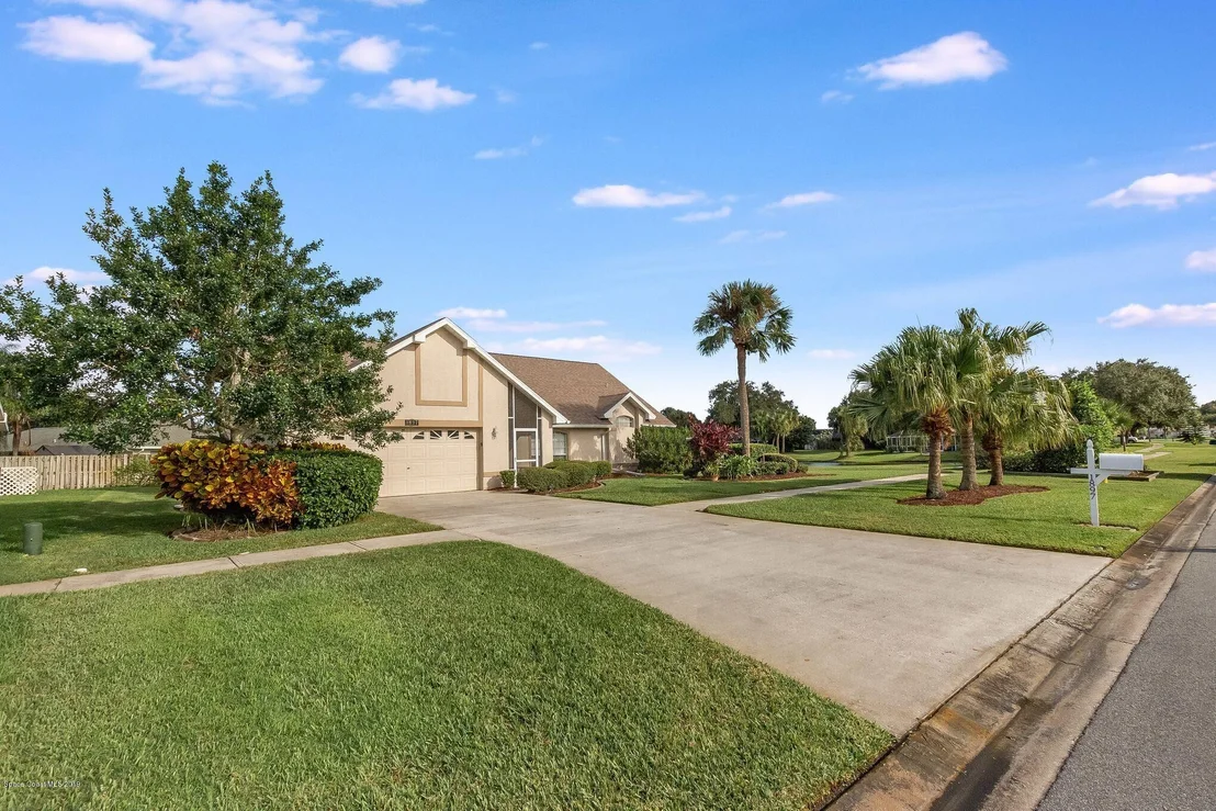 Photo of 1897 Crane Creek Boulevard