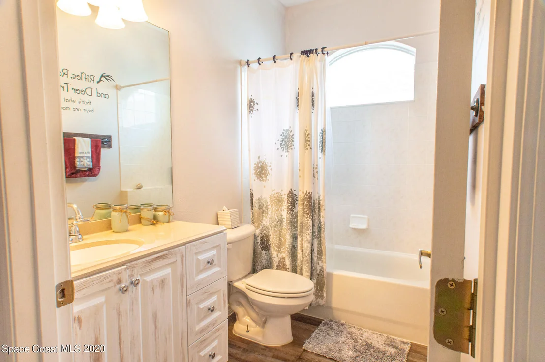 Photo of 1704 Ficus Point Drive