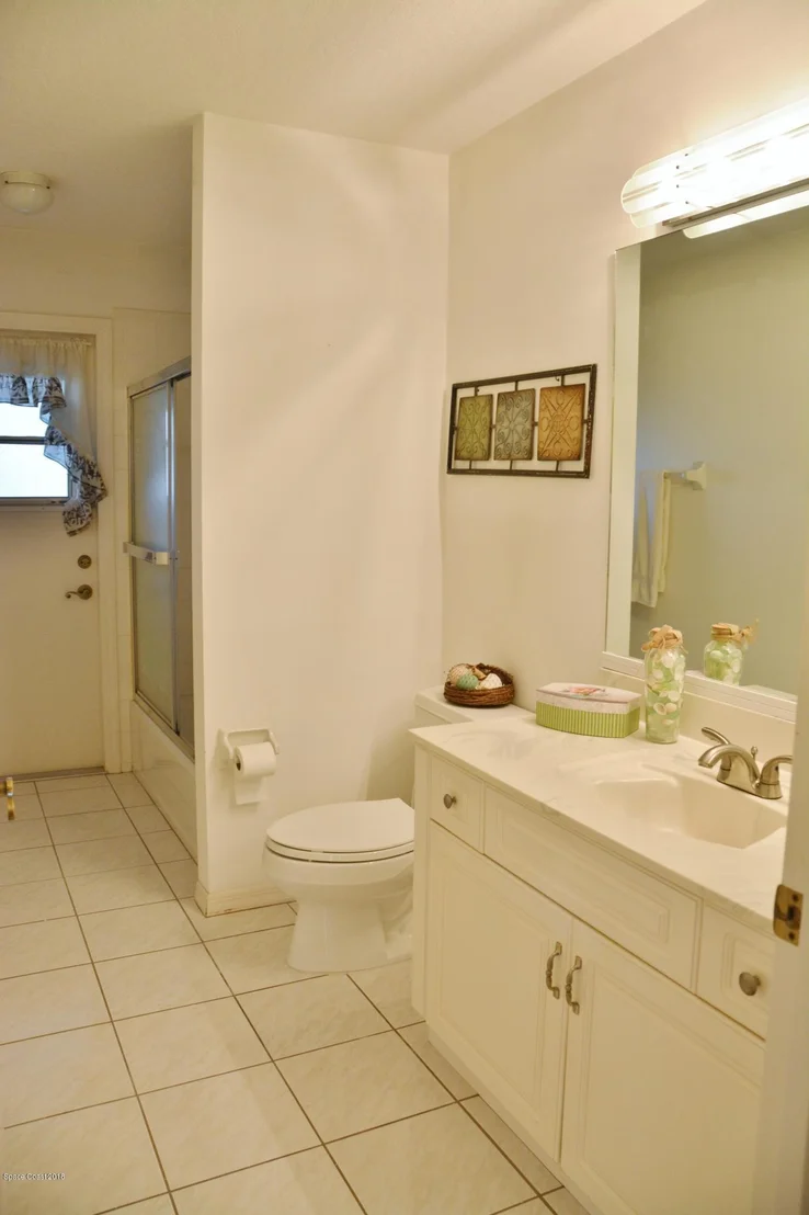 Photo of 1044 Fieldstone Drive