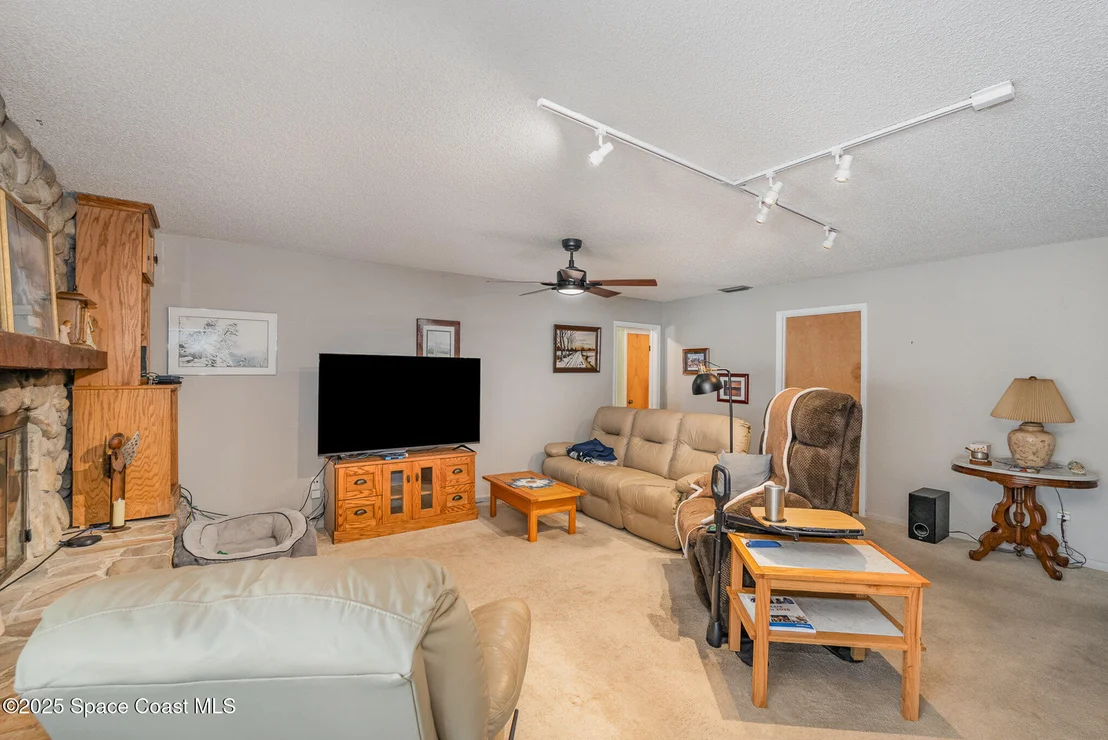 Photo of 4680 Longbow Drive