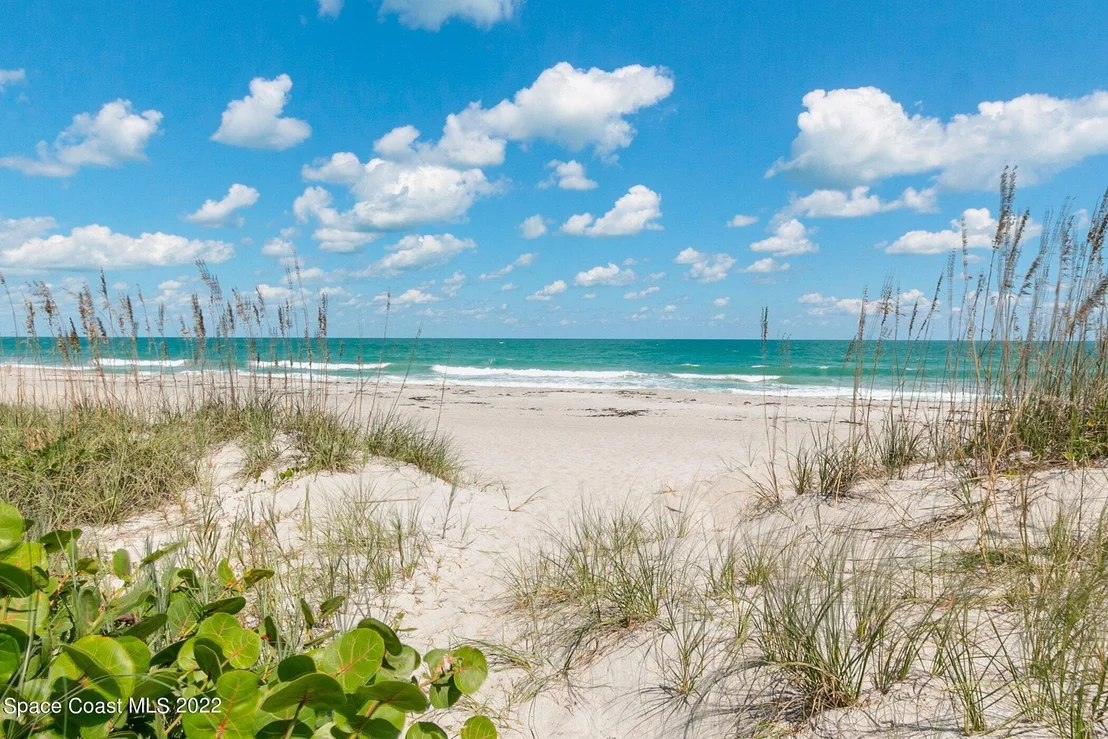 Photo of 184 Ocean Boulevard