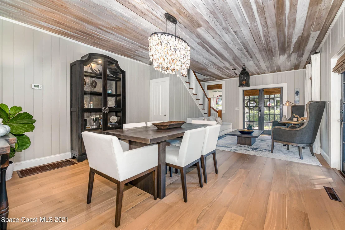 Photo of 40 Barton Avenue