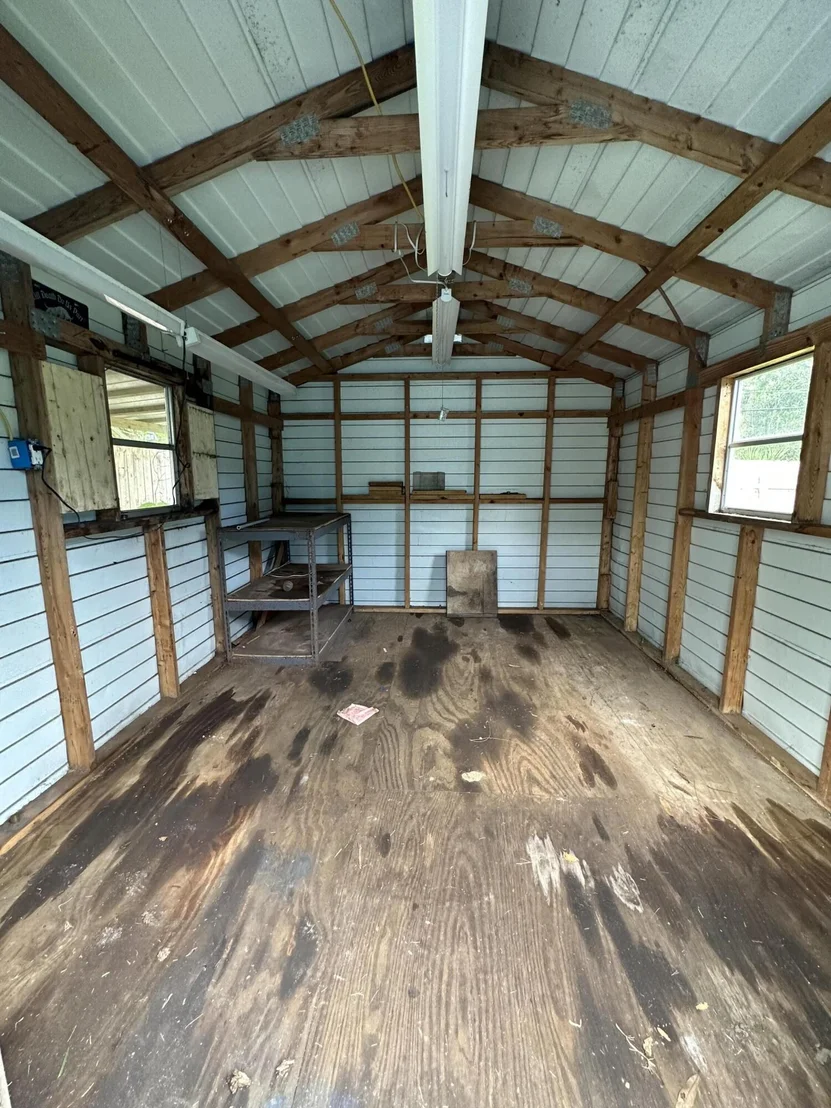 Photo of 319 Meadowood Lane