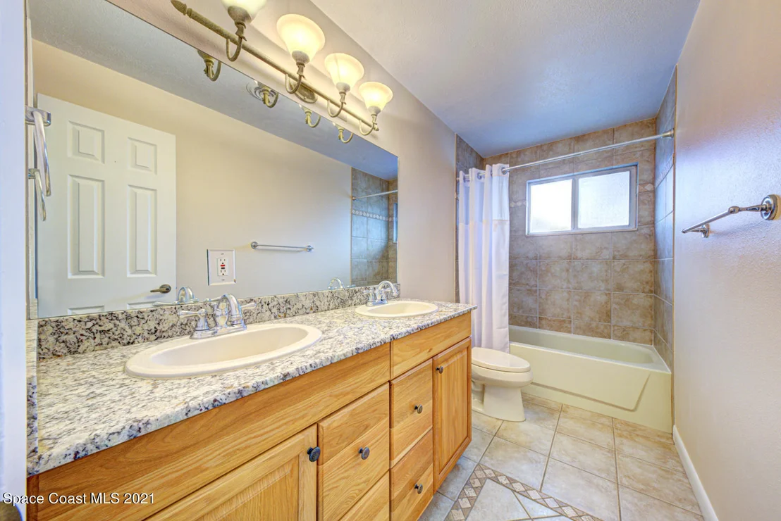 Photo of 124 Deleon Road