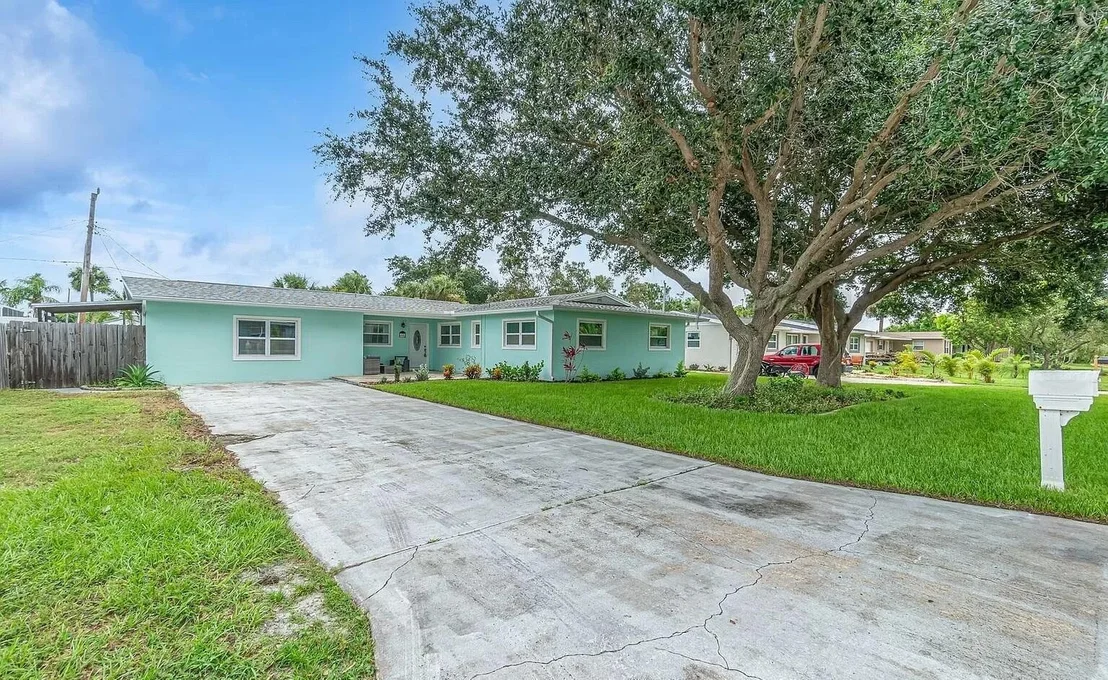 Photo of 179 Clairbourne