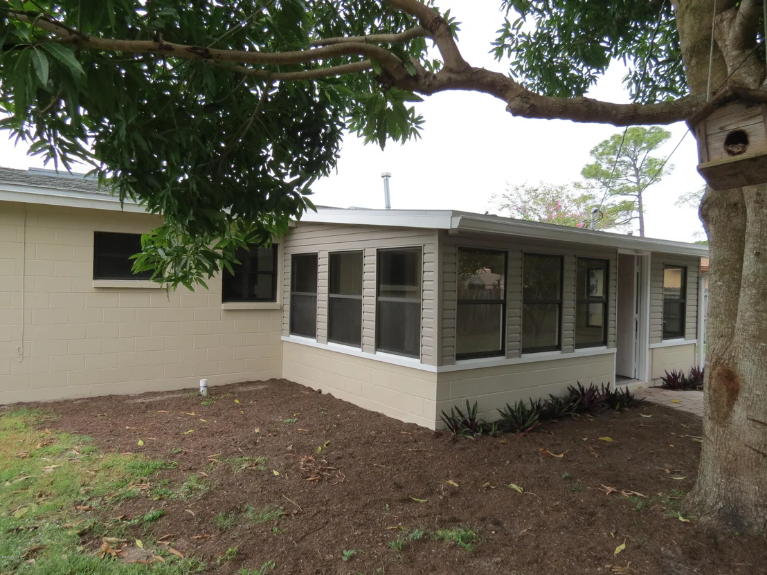 Photo of 1011 Barclay Drive