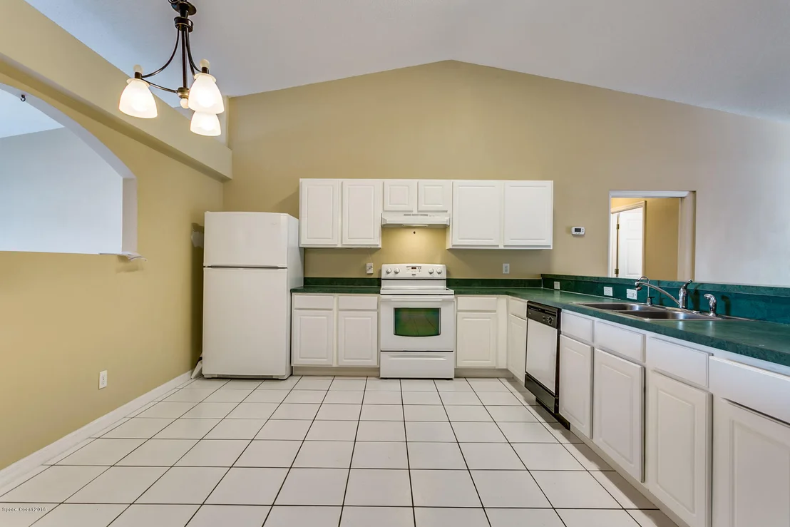 Photo of 1121 Juno Place
