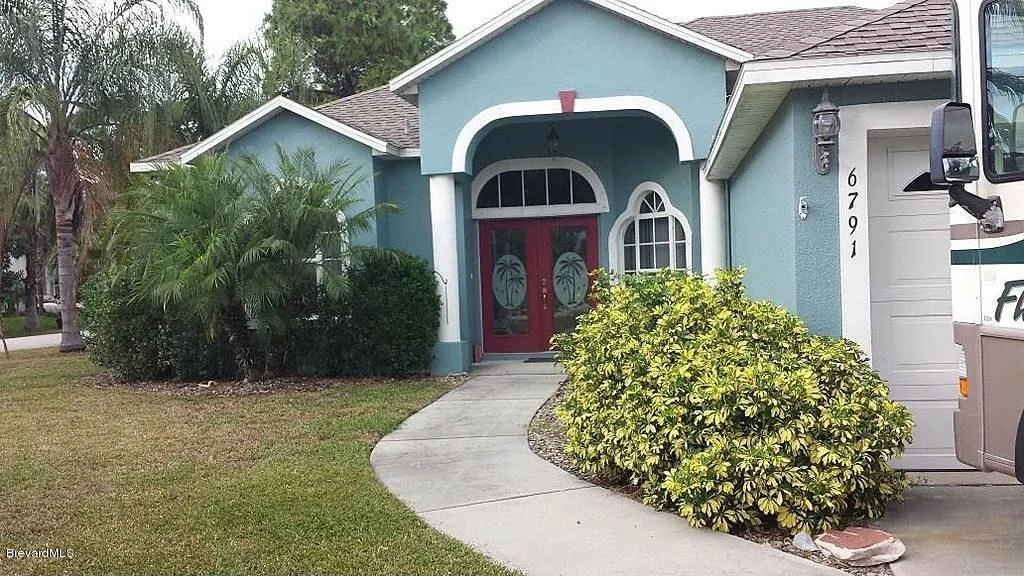 Photo of 6791 Hartford Road
