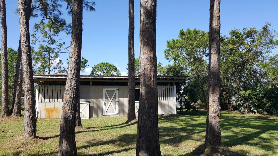 Photo of 3950 Burkholm Road