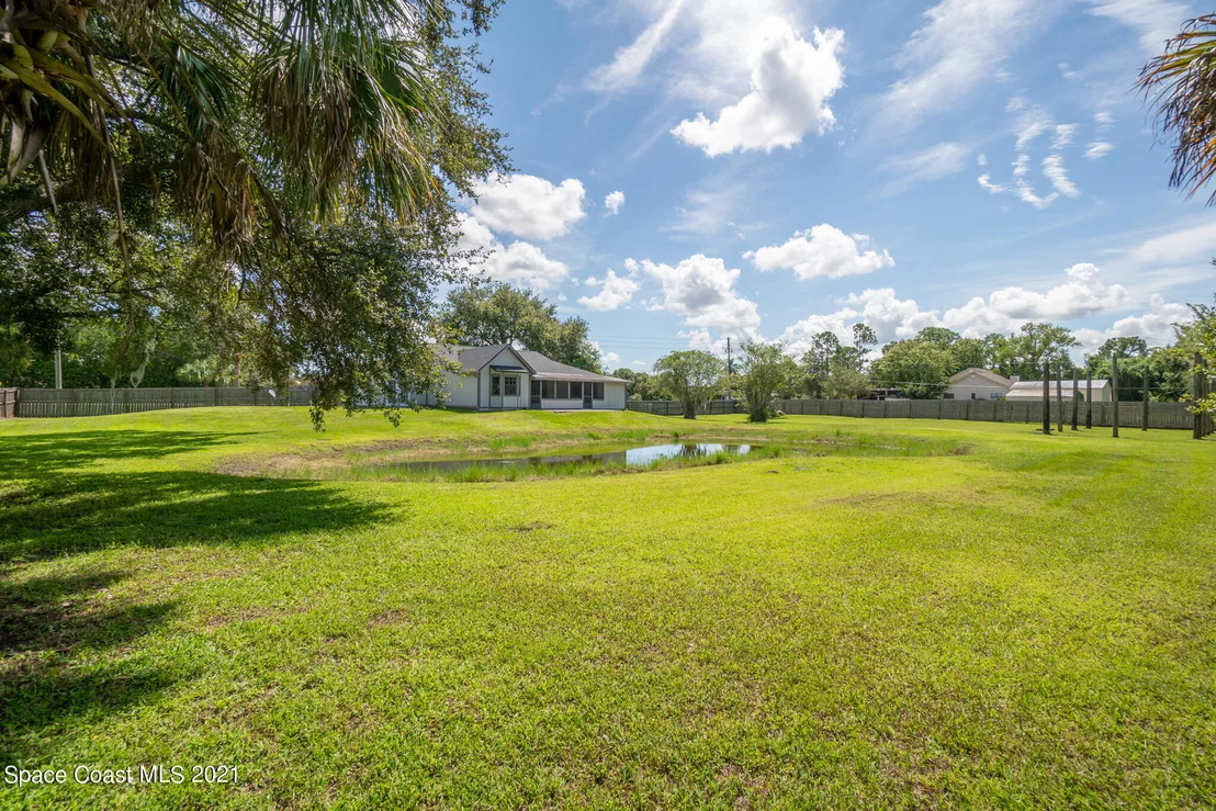 Photo of 4390 Alan Shepard Avenue