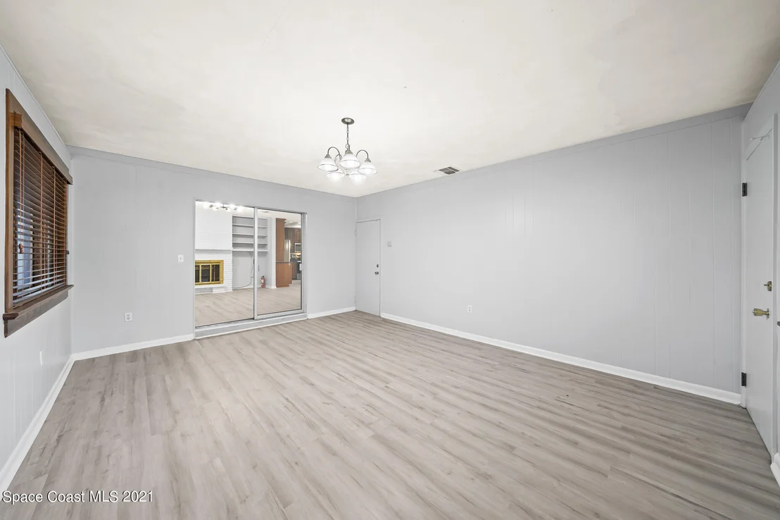 Photo of 580 Watson Drive