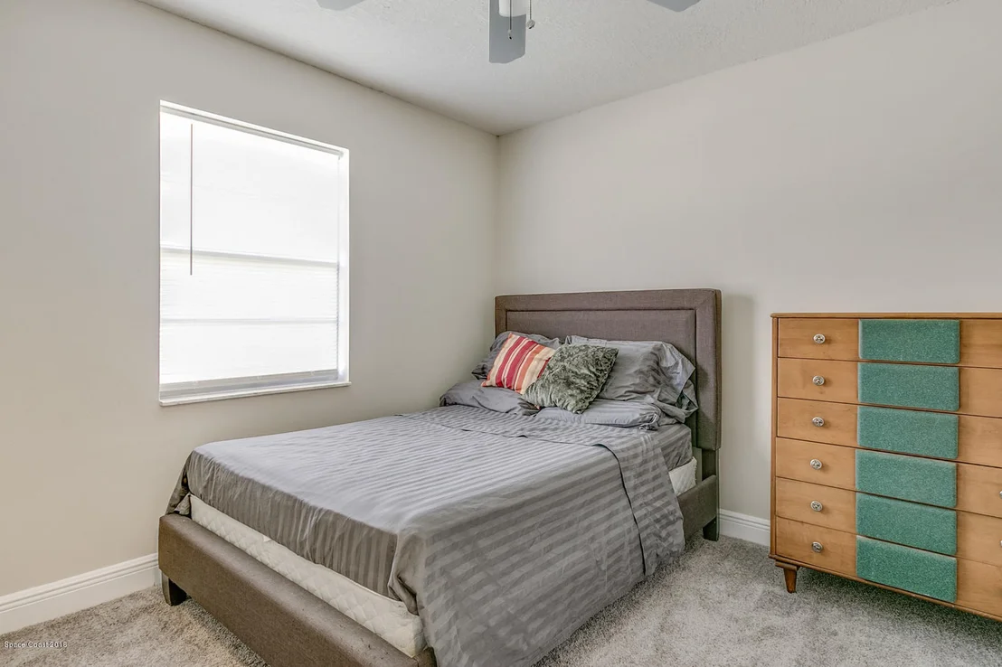 Photo of 171 E Haven Drive