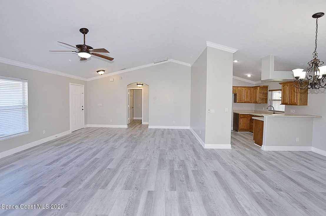 Photo of 342 PERCH Lane