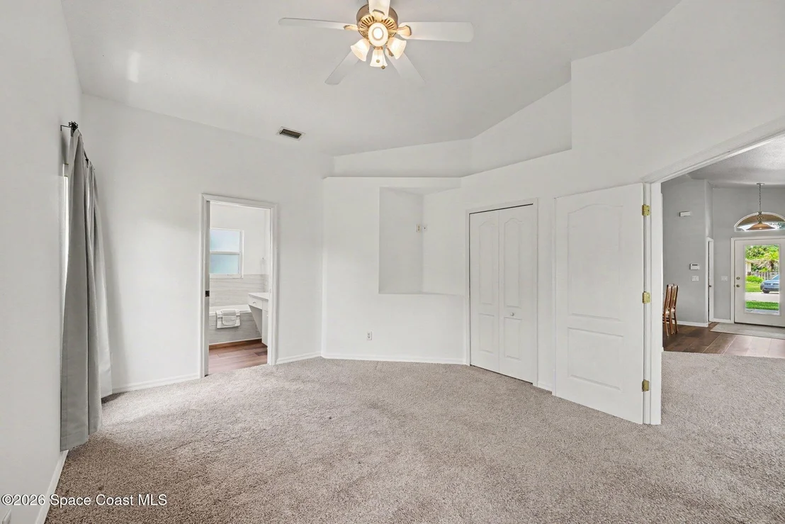 Photo of 2476 Hidden Pine Lane NE