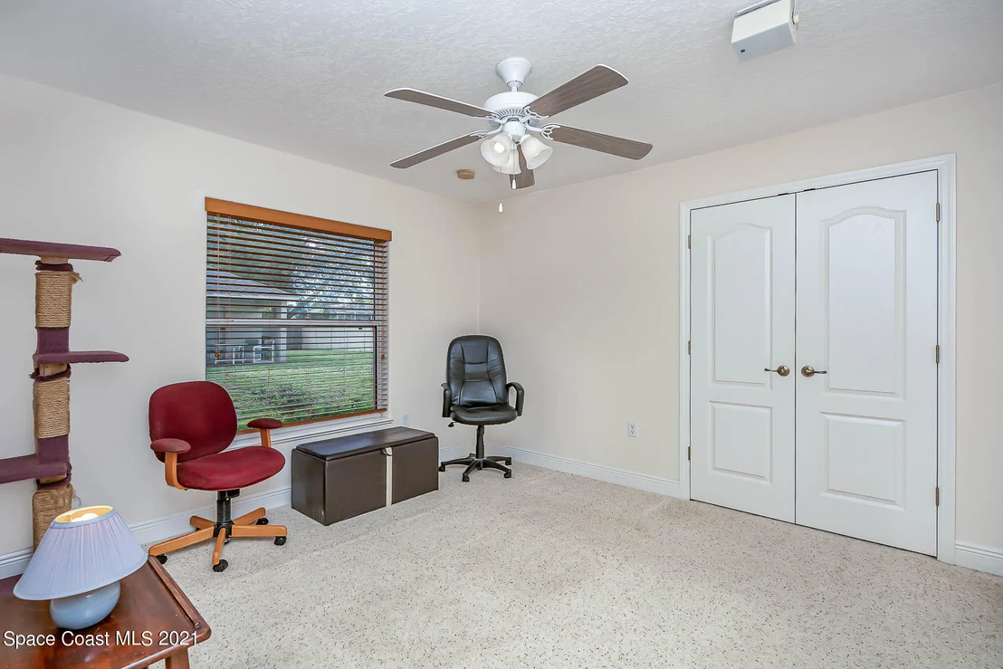 Photo of 347 Dorset Drive