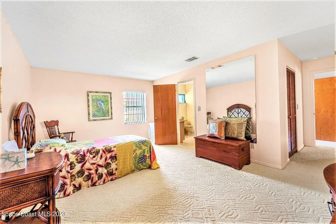 Photo of 349 Arrowhead Lane