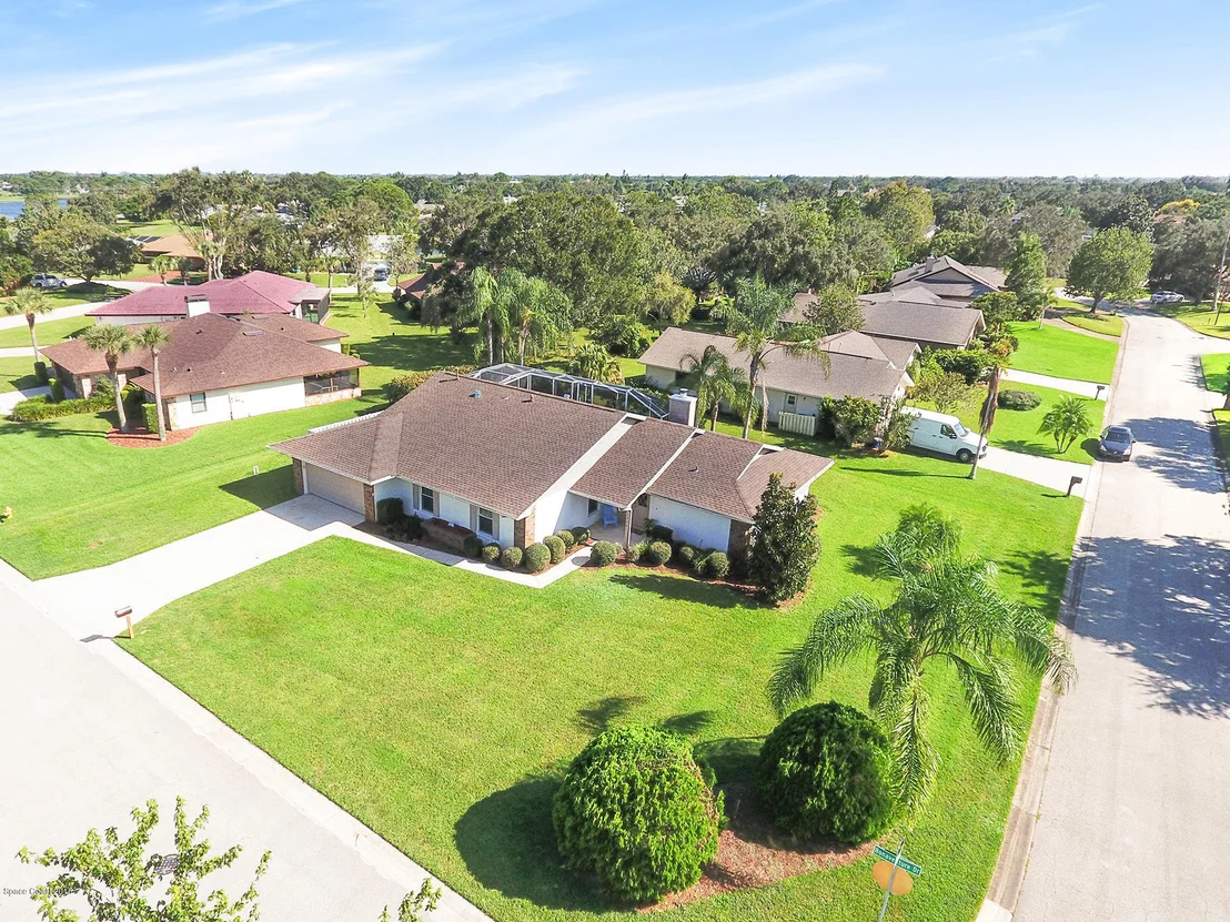 Photo of 1357 Bonaventure Drive