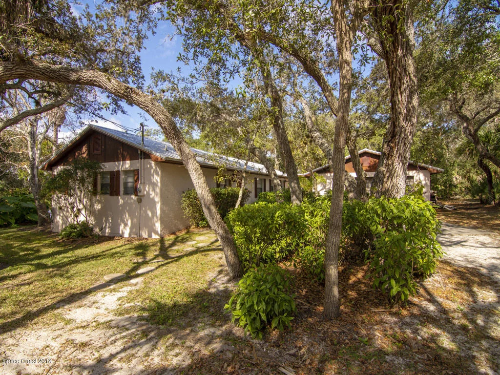 Photo of 11625 Roseland Road
