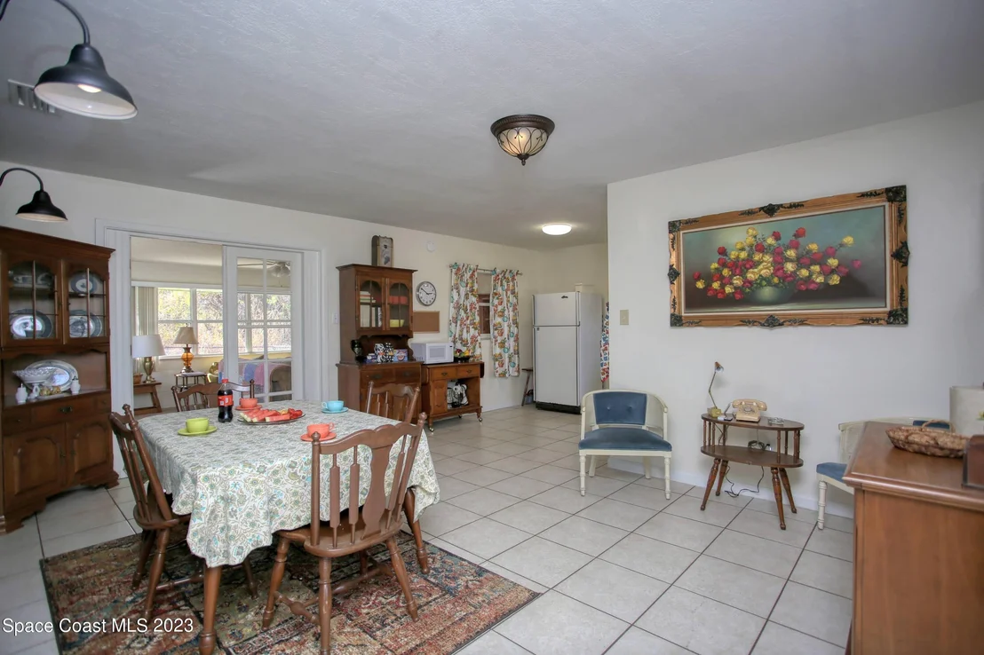Photo of 1740 Golfview Drive