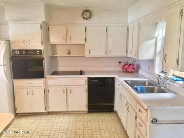 Photo of 7414 Rodes Place