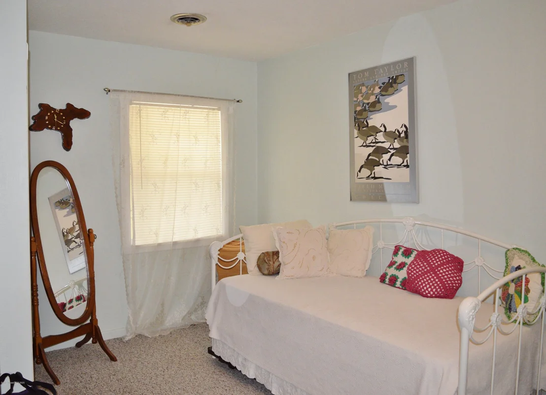 Photo of 1631 Pine Hill Drive